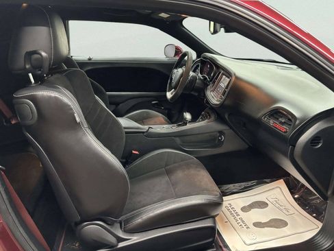 Used 2023 Dodge Challenger SRT Hellcat RWD image 18