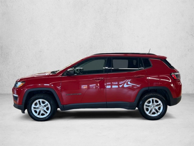 Used 2018 Jeep Compass Sport w/ Tech Group FWD image 9