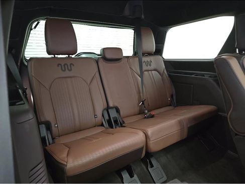 Used 2024 Ford Expedition King Ranch AWD/4WD image 10