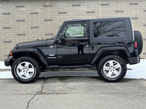Used 2008 Jeep Wrangler Sahara w/ Dual Top Group image 1