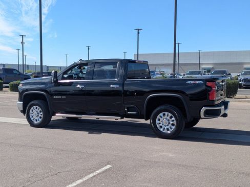 Certified 2025 Chevrolet Silverado 2500 LTZ w/ LTZ Convenience Package image 3