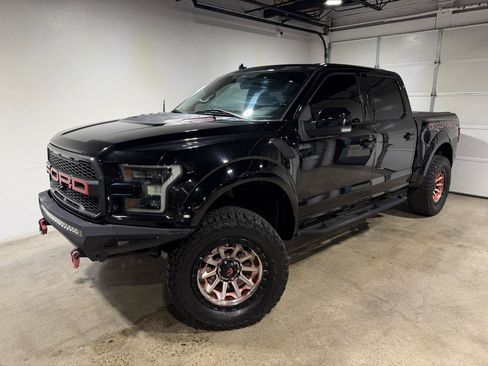 Used 2019 Ford F150 Raptor w/ Equipment Group 802A Luxury AWD/4WD image 1