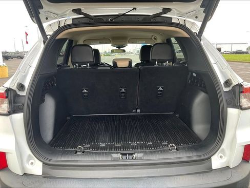 Used 2020 Ford Escape SEL FWD image 16