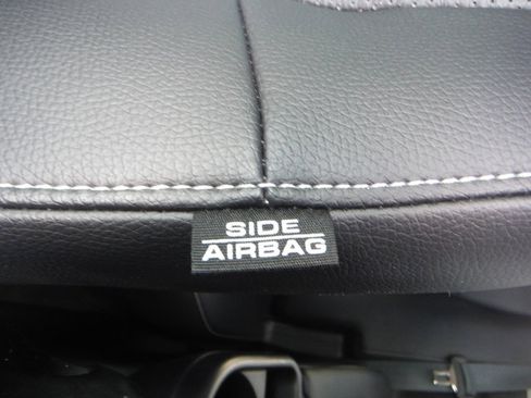 Used 2023 Honda Ridgeline RTL-E image 41