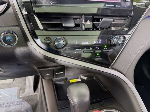 Used 2023 Toyota Camry XSE FWD image 22