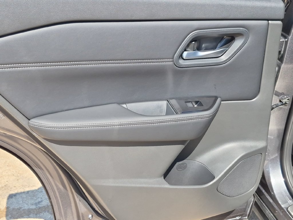 New 2026 Nissan Rogue Dark Armor FWD image 16
