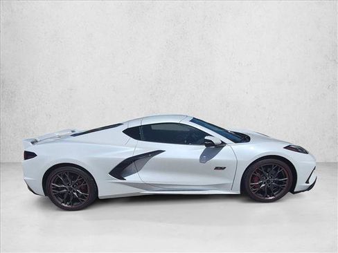 Used 2023 Chevrolet Corvette Stingray Premium Cpe w/ Z51 Performance Package RWD image 4