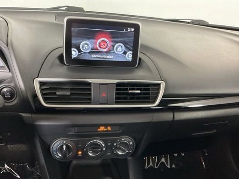 Used 2015 MAZDA MAZDA3 i Touring FWD image 18