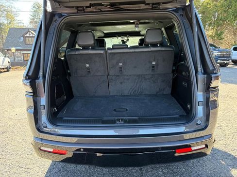 New 2026 Jeep Grand Wagoneer Limited AWD/4WD image 23