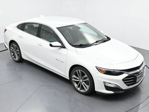 Used 2022 Chevrolet Malibu LT image 35