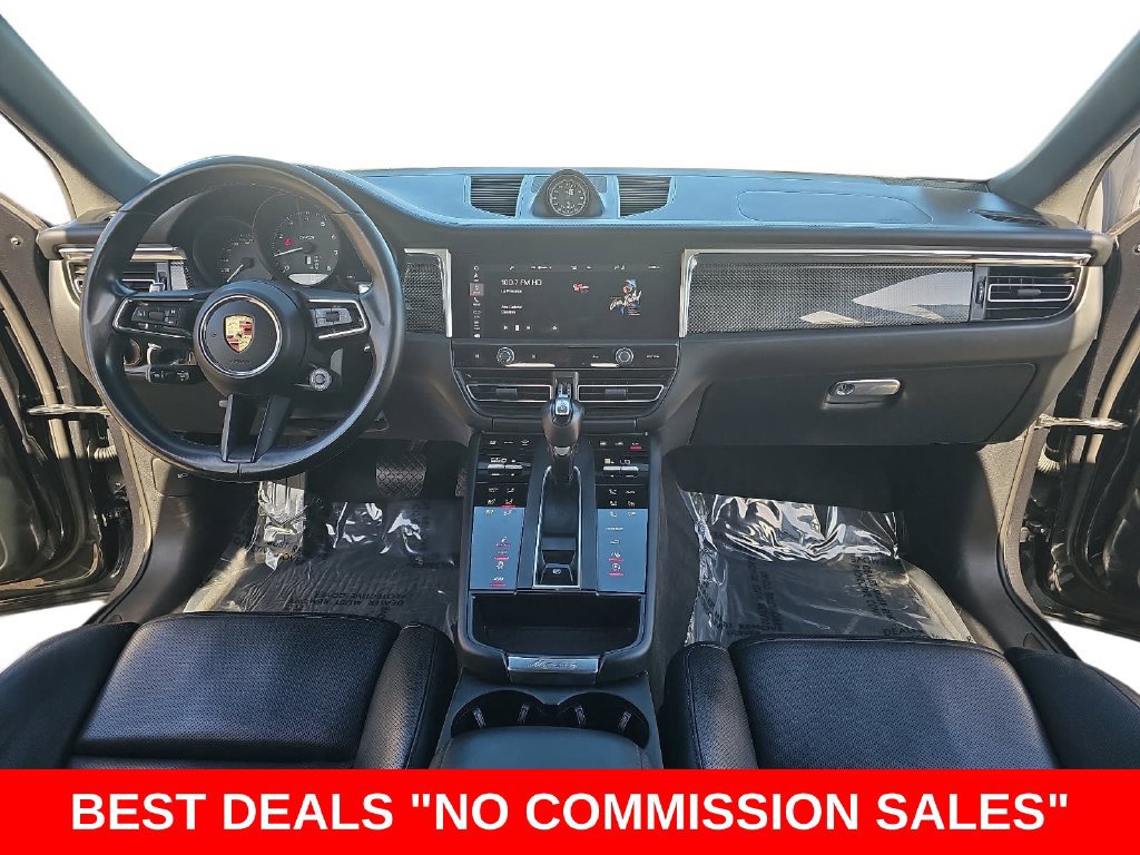 Used 2024 Porsche Macan GTS AWD/4WD image 9