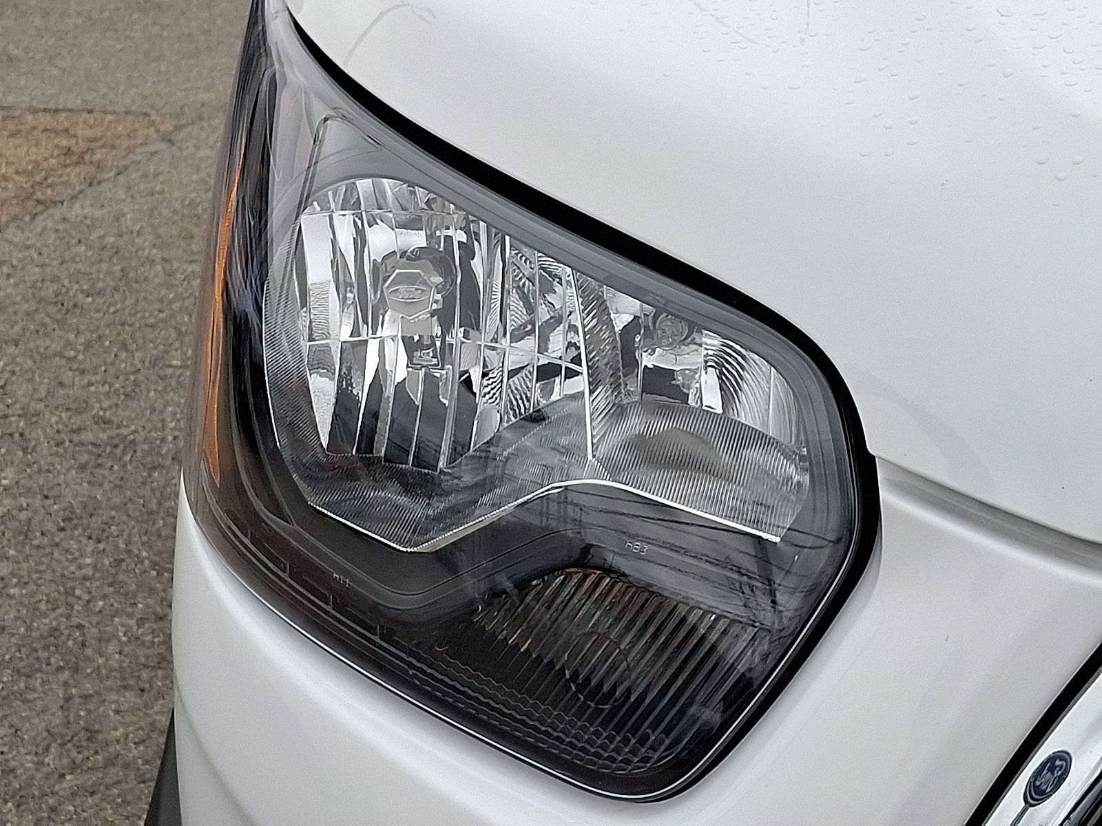 Used 2025 Ford Transit 250 Low Roof w/ Exterior Upgrade Package RWD image 9