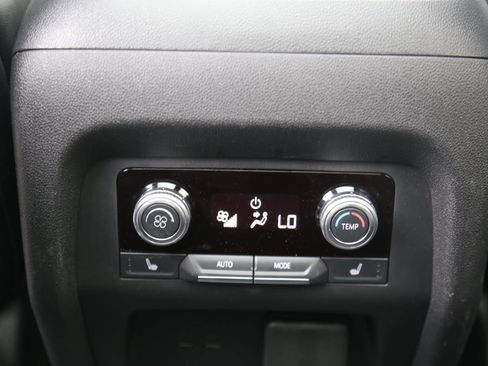 Used 2024 GMC Acadia Elevation w/ Luxury Package image 22