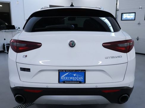 Used 2018 Alfa Romeo Stelvio Ti AWD/4WD image 6