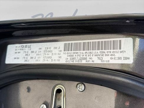 Certified 2018 RAM 1500 Big Horn AWD/4WD image 31