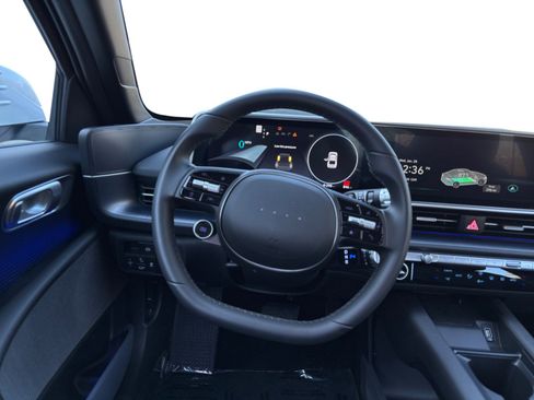 Used 2025 Hyundai Ioniq 6 SEL image 12
