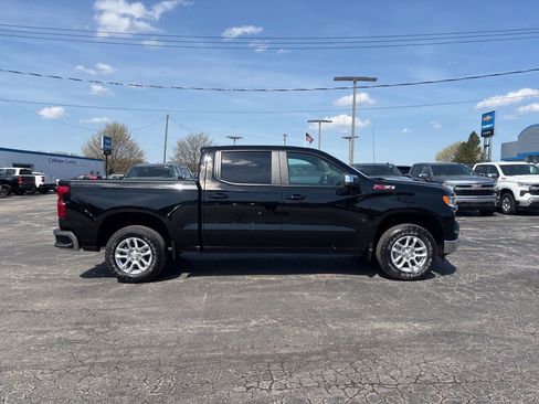 New 2026 Chevrolet Silverado 1500 LT w/ Z71 Off-Road Package AWD/4WD image 3