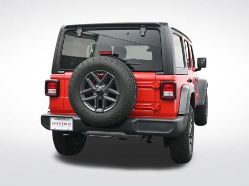 Used 2024 Jeep Wrangler Unlimited Sport AWD/4WD image 6