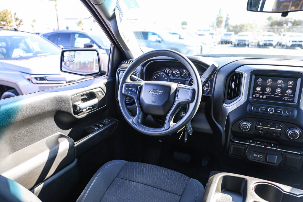 Used 2021 Chevrolet Silverado 1500 Custom Trail Boss AWD/4WD image 5