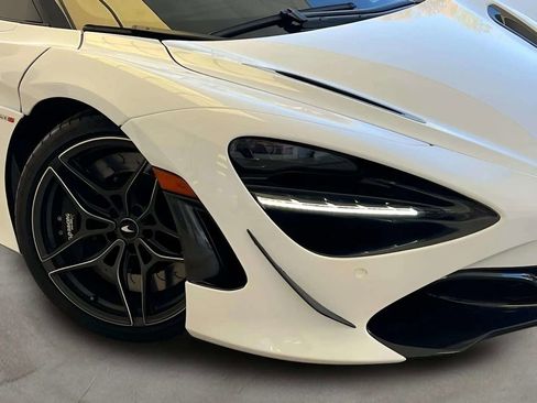 Used 2018 McLaren 720S RWD image 27