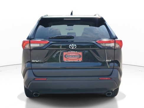 Certified 2024 Toyota RAV4 XLE FWD image 5