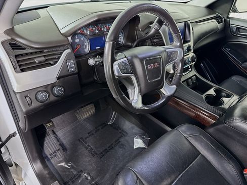Used 2019 GMC Yukon SLT image 22