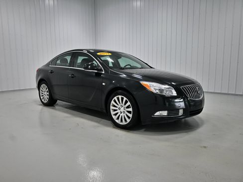 Used 2011 Buick Regal CXL w/ RL2 Preferred Equipment Group FWD image 3