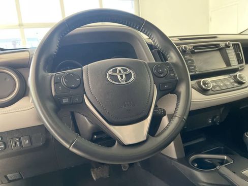Used 2018 Toyota RAV4 XLE w/ Plus Extra Value Package image 14