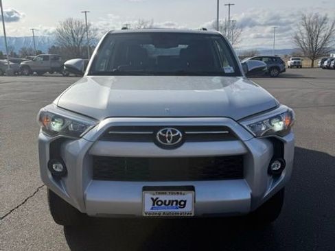 Used 2024 Toyota 4Runner SR5 Premium image 3