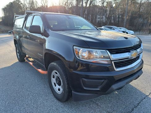Used 2018 Chevrolet Colorado W/T w/ WT Convenience Package image 3