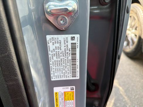 Used 2024 Honda CR-V EX image 30