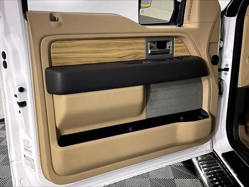 Used 2011 Ford F150 Lariat w/ Lariat Plus Pkg image 18