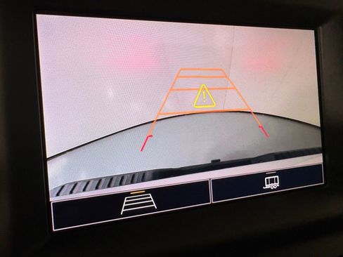 Used 2024 Chevrolet Silverado 2500 Custom w/ Custom Value Package image 35