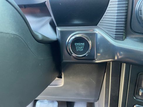 Used 2025 Ford F150 Raptor image 19