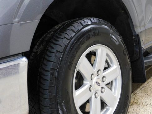 Used 2023 Ford F150 XLT w/ Equipment Group 301A Mid image 29