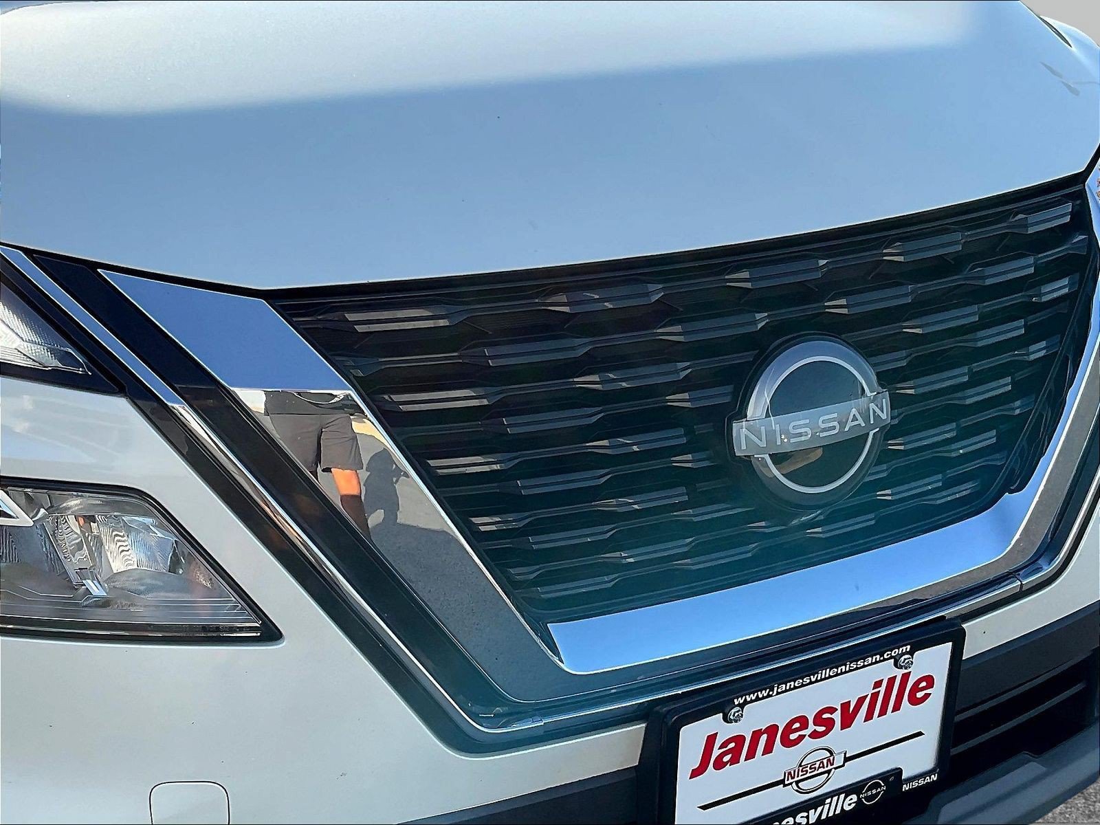 Certified 2023 Nissan Rogue SV AWD/4WD image 35
