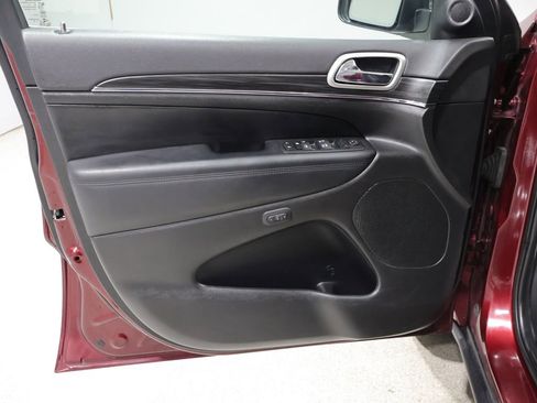 Certified 2022 Jeep Grand Cherokee Limited AWD/4WD image 14