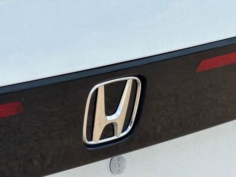 Used 2025 Honda Accord LX image 8