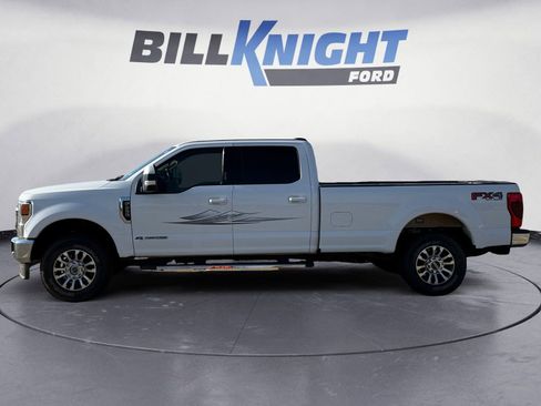 Used 2021 Ford F250 Lariat w/ Lariat Value Package image 2