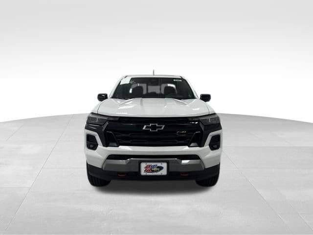 New 2026 Chevrolet Colorado Z71 w/ Technology Package AWD/4WD image 2