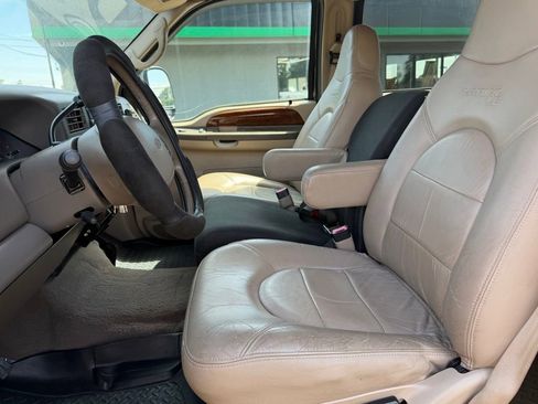 Used 2000 Ford F350 Lariat AWD/4WD image 12