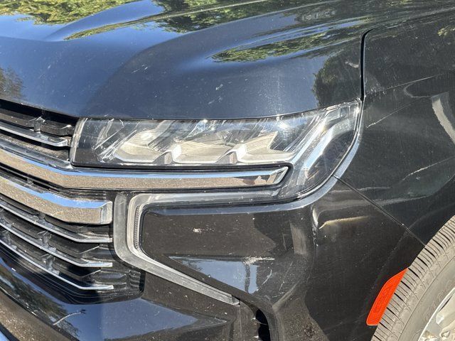 Used 2023 Chevrolet Suburban LT AWD/4WD image 7