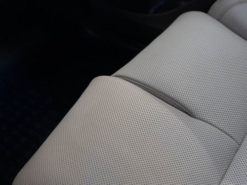 Used 2024 Lincoln Aviator Reserve w/ Equipment Group 201A image 34