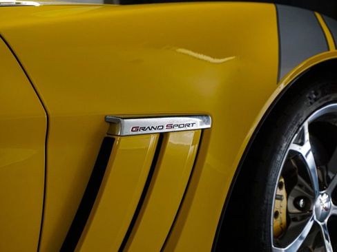 Used 2012 Chevrolet Corvette Grand Sport w/ 4LT Preferred Equipment Group RWD image 48