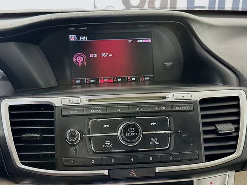 Used 2015 Honda Accord LX image 17