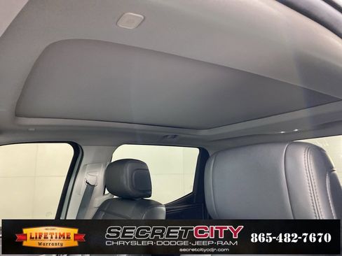 Used 2024 Toyota Tundra Limited image 26