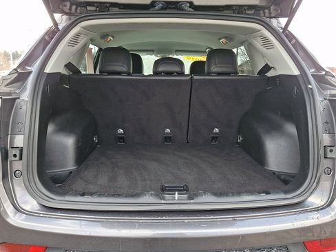 Certified 2019 Jeep Compass Latitude w/ Popular Equipment Group image 28