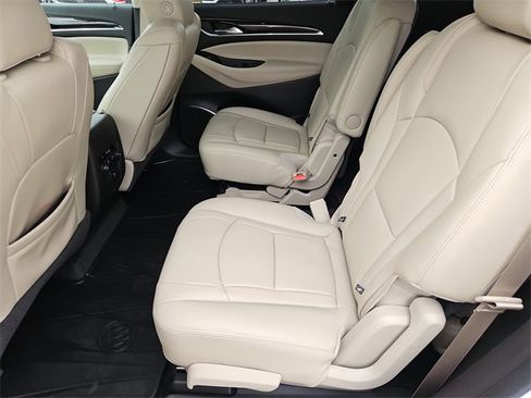 Used 2018 Buick Enclave Essence w/ Trailering Package image 15