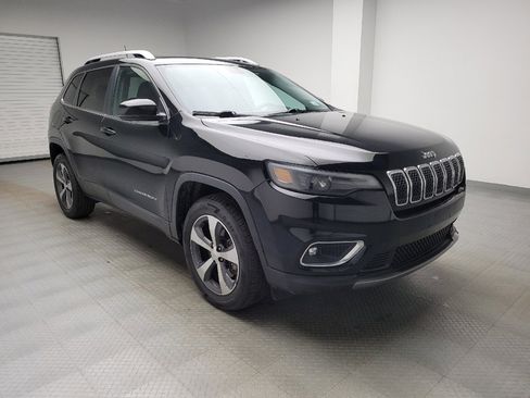 Used 2019 Jeep Cherokee Limited AWD/4WD image 13