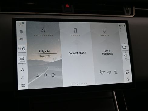 New 2026 Land Rover Range Rover Evoque S image 13